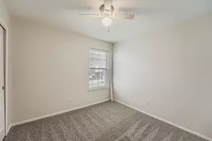 302 Floating Leaf Dr, Hutto, TX 78634 - Photo 23