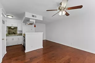 1405 Hartford Rd, Austin, TX 78703 - Photo 5