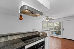 1405 Hartford Rd, Austin, TX 78703 - Photo 13