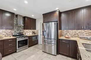 13112 Dearbonne Dr, Del Valle, TX 78617 - Photo 9