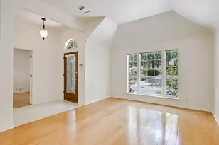 10817 Redmond Rd, Austin, TX 78739 - Photo 7
