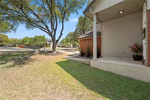 9257 Vigen Cir, Austin, TX 78748 - Photo 27