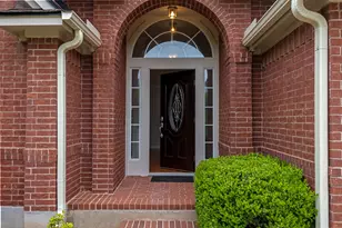 11560 Cedarcliffe Dr, Austin, TX 78750 - Photo 5