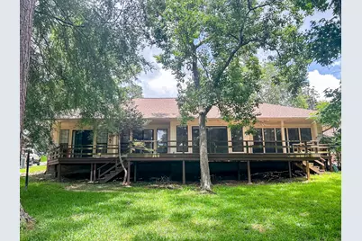 813 River Oaks Drive, Huntsville, TX 77340 - Photo 15
