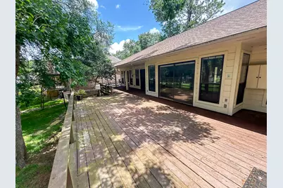 813 River Oaks Drive, Huntsville, TX 77340 - Photo 35
