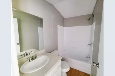 5213 US Highway 90, Waelder, TX 78959 - Photo 3