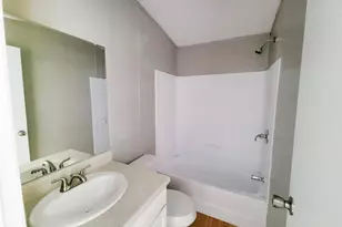 5213 US Hwy 90, Waelder, TX 78959 - Photo 3