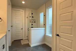 109 High Valey Dr, Liberty Hill, TX 78642 - Photo 17