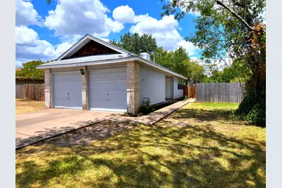 813 Primrose Lane, Cedar Park, TX 78613 - Photo 3