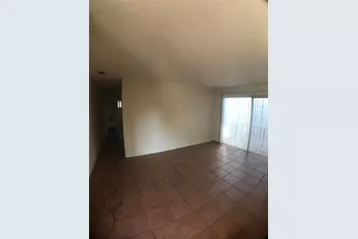 2610 Salado Street #210, Austin, TX 78705 - Photo 3