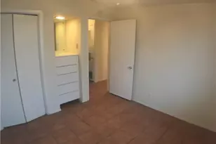 2610 Salado St, Austin, TX 78705 - Photo 13