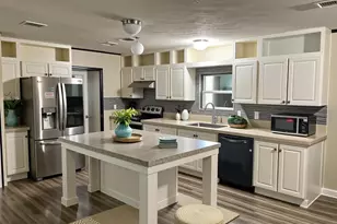 1225 W Hwy 71 Hwy W, Smithville, TX 78957 - Photo 13