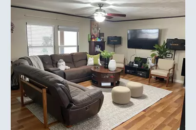 1225 W Highway 71 Highway W, Smithville, TX 78957 - Photo 5