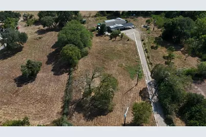 1225 W Highway 71 Highway W, Smithville, TX 78957 - Photo 3