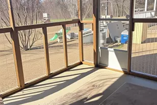 1225 W Hwy 71 Hwy W, Smithville, TX 78957 - Photo 19