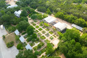 5721 Trelawney Ln, Austin, TX 78739 - Photo 23