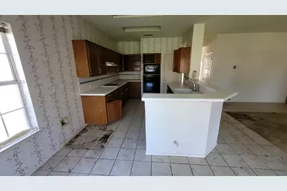 412 Tamara Drive, Georgetown, TX 78628 - Photo 17