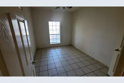 412 Tamara Drive, Georgetown, TX 78628 - Photo 19