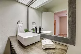 4711 Spicewood Springs Rd, Austin, TX 78759 - Photo 19