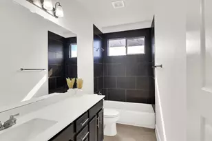 2308 Montague St, Austin, TX 78741 - Photo 23
