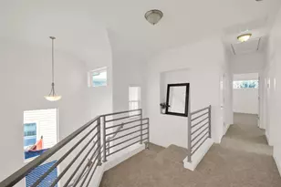 2308 Montague St, Austin, TX 78741 - Photo 21