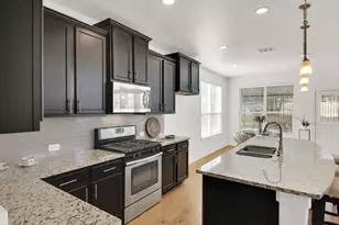 2308 Montague St, Austin, TX 78741 - Photo 11