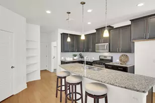 2308 Montague St, Austin, TX 78741 - Photo 11
