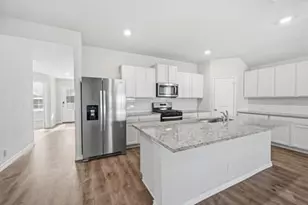 4911 Theralite Trl, San Antonio, TX 78253 - Photo 11