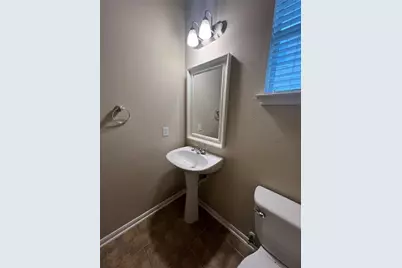 9325 Bavaria Lane, Austin, TX 78749 - Photo 15