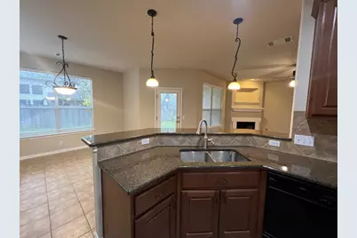 9325 Bavaria Lane, Austin, TX 78749 - Photo 7