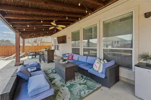 1004 Wallin Farms Cove, Hutto, TX 78634 - Photo 33