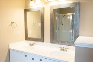 1608 Diana Dr, Round Rock, TX 78664 - Photo 9