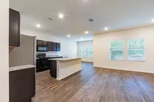 14500 Fitzgibbon Dr, Austin, TX 78725 - Photo 5