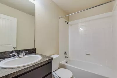 1061 Violet Lane, Kyle, TX 78640 - Photo 19