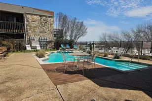 6903 Deatonhill Dr, Austin, TX 78745 - Photo 33