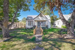 4710 Ramsey Ave, Austin, TX 78756 - Photo 1