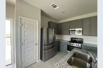 11704 Murano Drive, Austin, TX 78747 - Photo 3