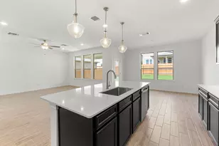 105 Singing Dove Wy, Liberty Hill, TX 78642 - Photo 5