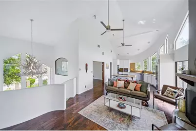 13902 Panorama Drive, Austin, TX 78732 - Photo 17