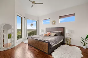 13902 Panorama Dr, Austin, TX 78732 - Photo 11