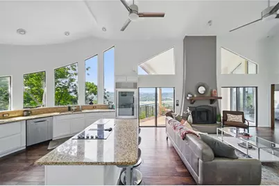 13902 Panorama Drive, Austin, TX 78732 - Photo 23