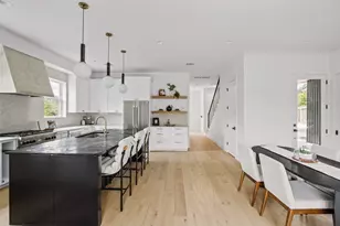 5104 Stone Gate Dr, Austin, TX 78721 - Photo 15