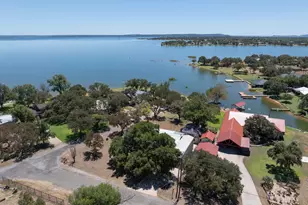 606 Cedar Dr, Buchanan Dam, TX 78609 - Photo 5