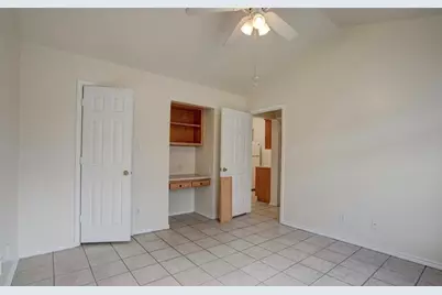 427 Lindsey Street #121, San Marcos, TX 78666 - Photo 9