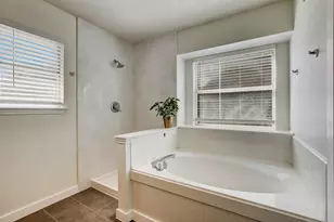 806 Ridge View Dr, Leander, TX 78641 - Photo 19