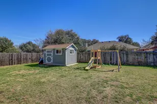 806 Ridge View Dr, Leander, TX 78641 - Photo 29