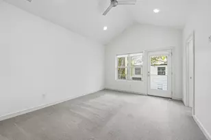 2811 Garwood St, Austin, TX 78702 - Photo 17