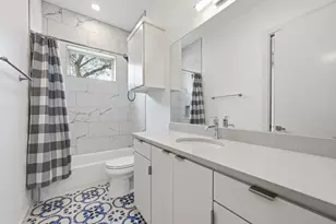 2811 Garwood St, Austin, TX 78702 - Photo 17