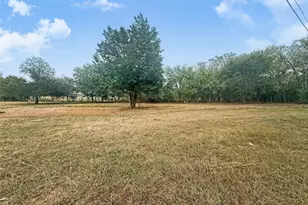 1016 Main St, Lexington, TX 78947 - Photo 1