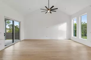 400 Post Rd Dr, Austin, TX 78704 - Photo 5